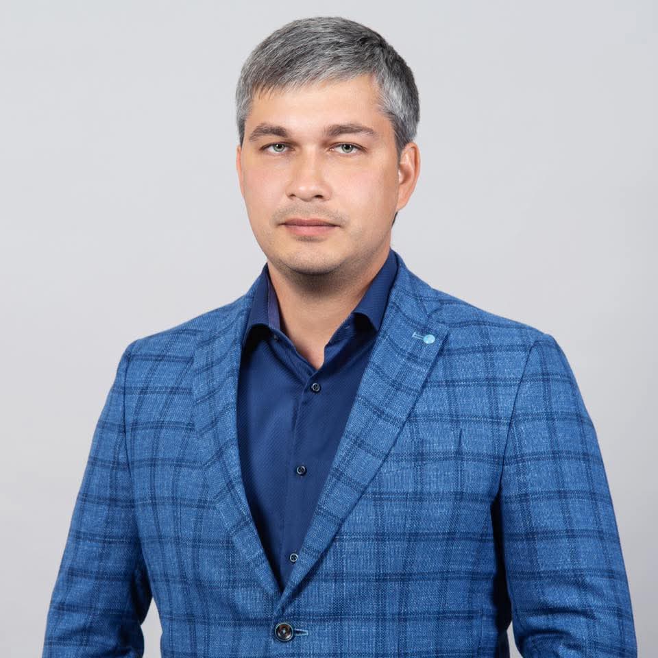 АНДРЄЄВ Олександр Сергійович