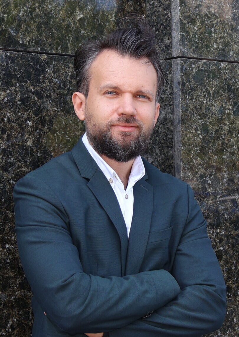 НІКОЛАЄНКО Антон Павлович