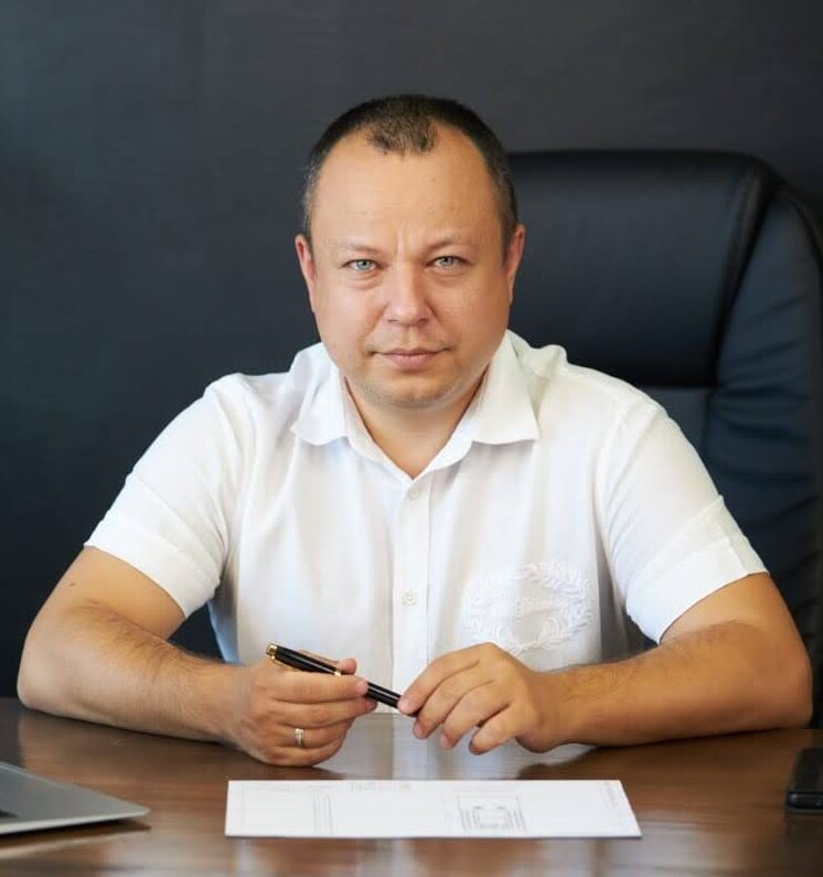 РОССІХІН Василь Васильович
