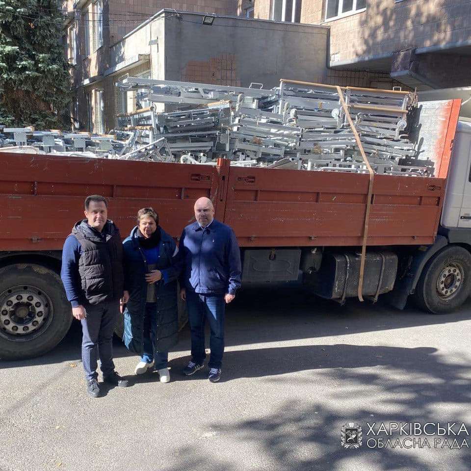 Харківському обласному клінічному спеціалізованому диспансеру радіаційного захисту населення передали більше 30 медичних ліжок зі спеціальним обладнанням від благодійників