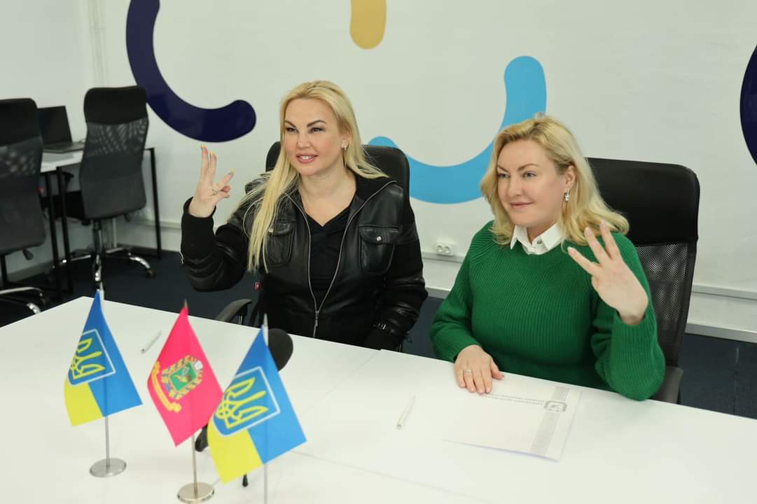 Гуманітарна допомога, психологічна підтримка жителів регіону, реалізація гендерно орієнтовних проєктів – Тетяна Єгорова-Луценко та Камалія домовились про співпрацю