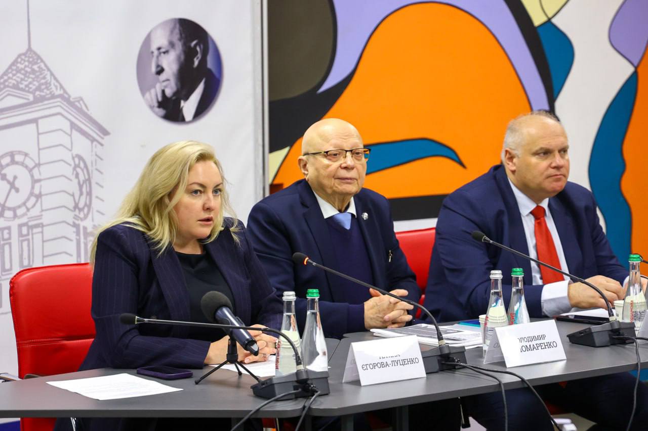 Тетяна Єгорова-Луценко: працівники вищих навчальних закладів прифронтових регіонів мають отримувати підвищену заробітну плату