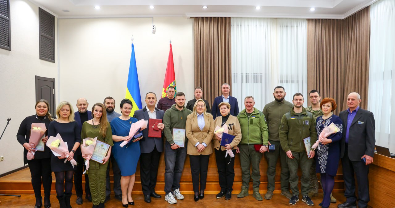 Тетяна Єгорова-Луценко вручила відзнаки обласної ради та ВРУ жителям регіону