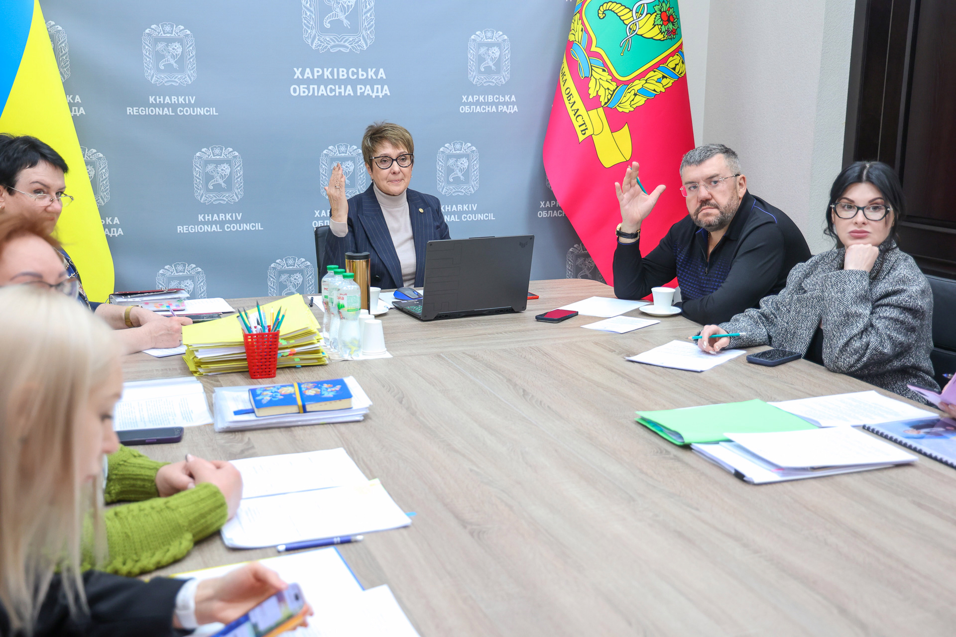 Депутати на засіданні постійної комісії з питань бюджету підтримали низку змін до обласних програм