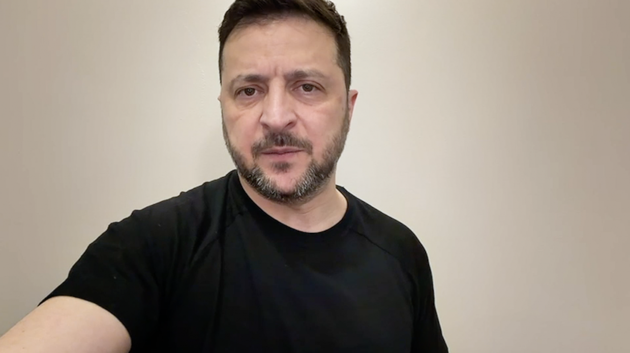 Наступний тиждень буде присвячений спільній роботі з європейцями, щоб рішення, які потрібні для захисту України, дійсно запрацювали – звернення Президента України Володимира Зеленського