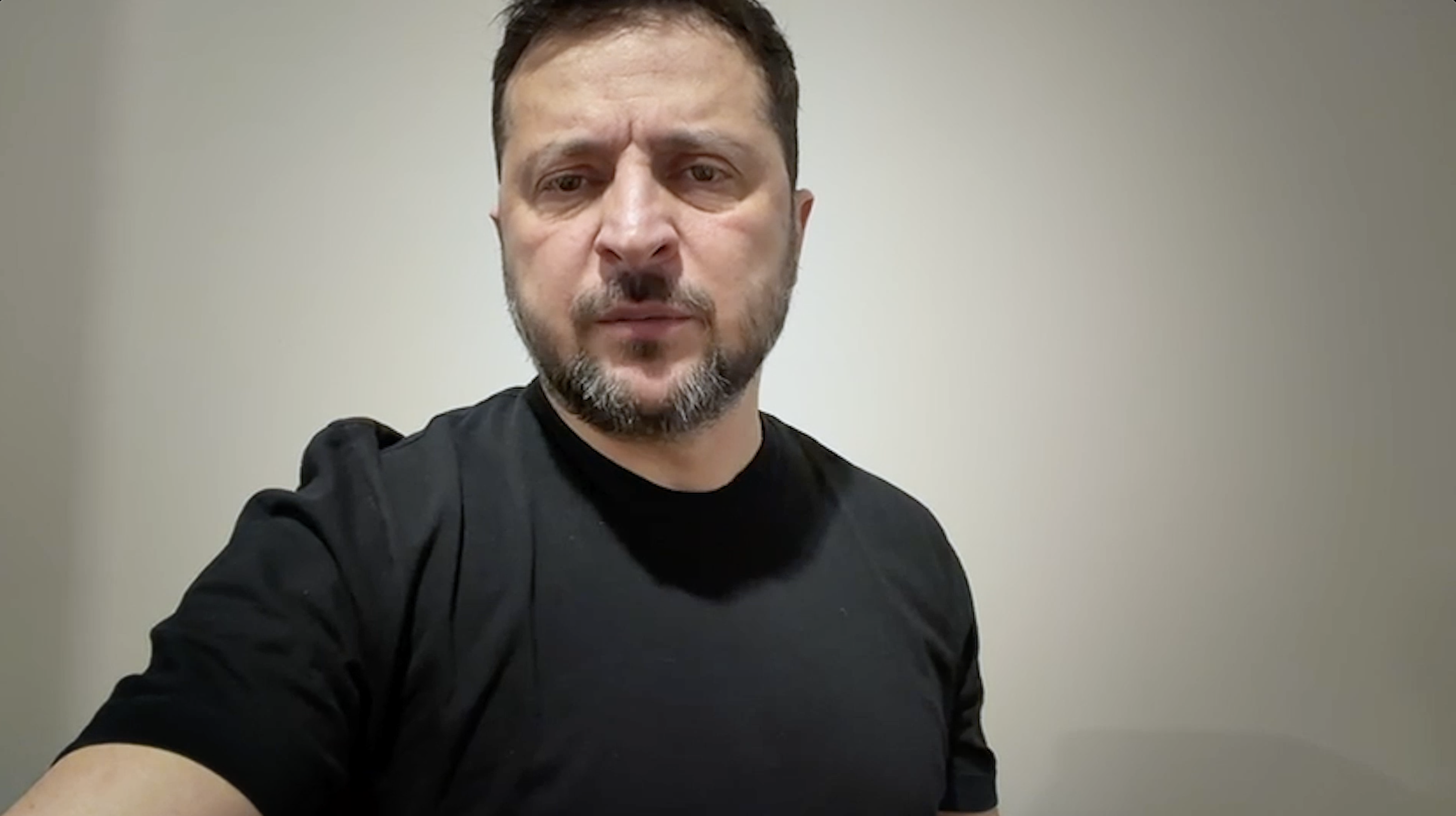 Росіяни хотіли перетворити цю зиму на знищення України й українців, але Україна не зламалась, ми зберегли нашу енергетичну систему – звернення Президента України Володимира Зеленського