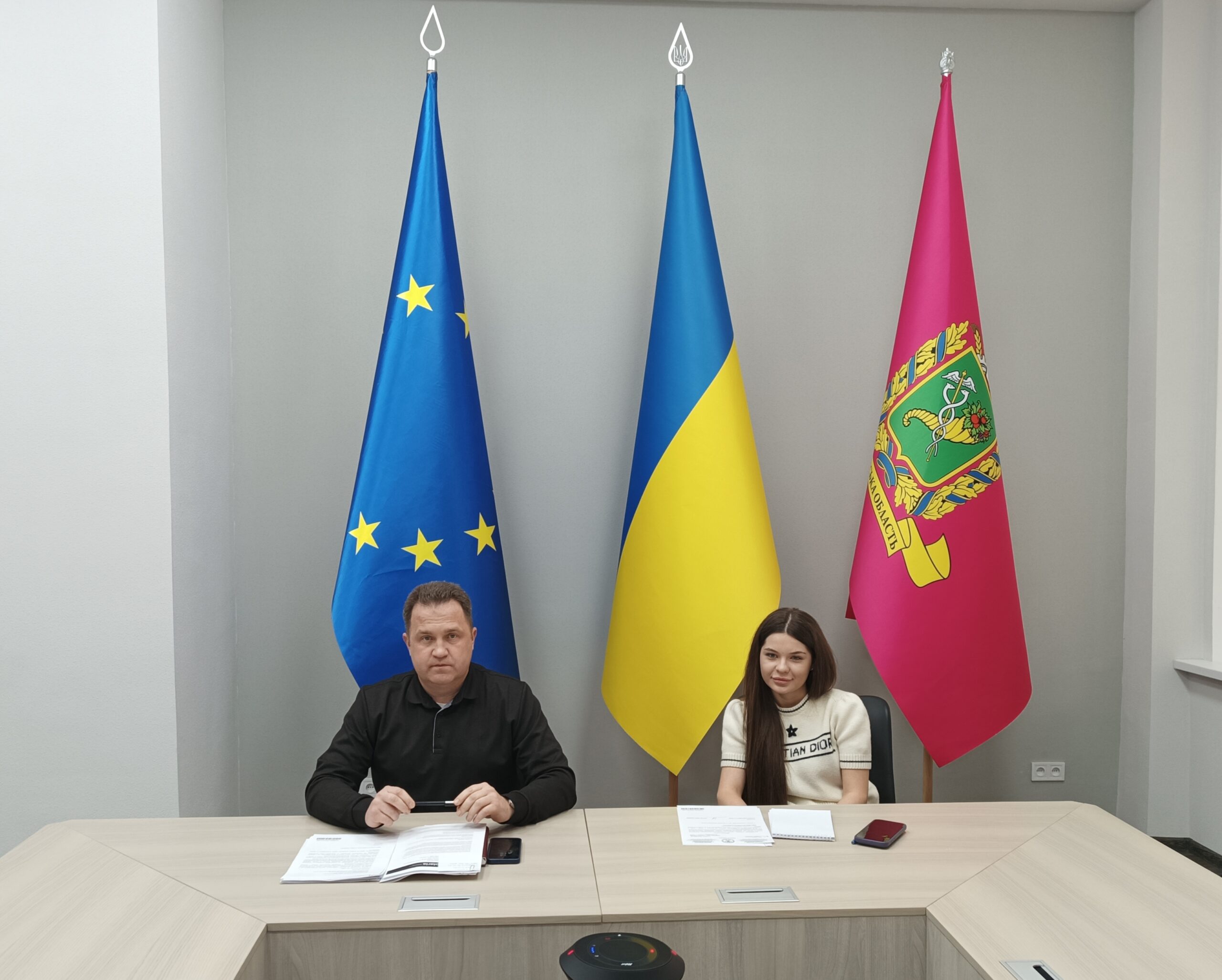 Фахівці виконавчого апарату Харківської обласної ради долучилися до обговорення результатів дослідження «Локальна Європа в Україні: Огляд впливу інтеграції з ЄС на місцеве самоврядування»
