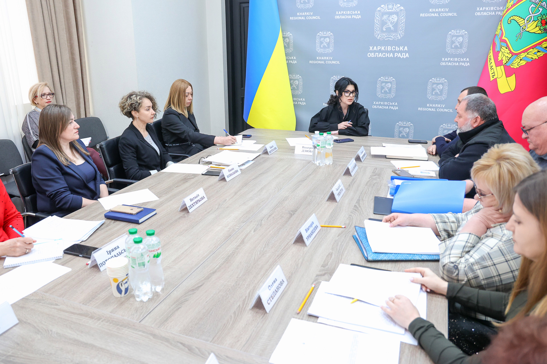 У Харківській обласній раді обговорили алгоритм передачі у спільну власність територіальних громад, сіл, селищ, міст Харківської області фабрики-кухні в Лозовій