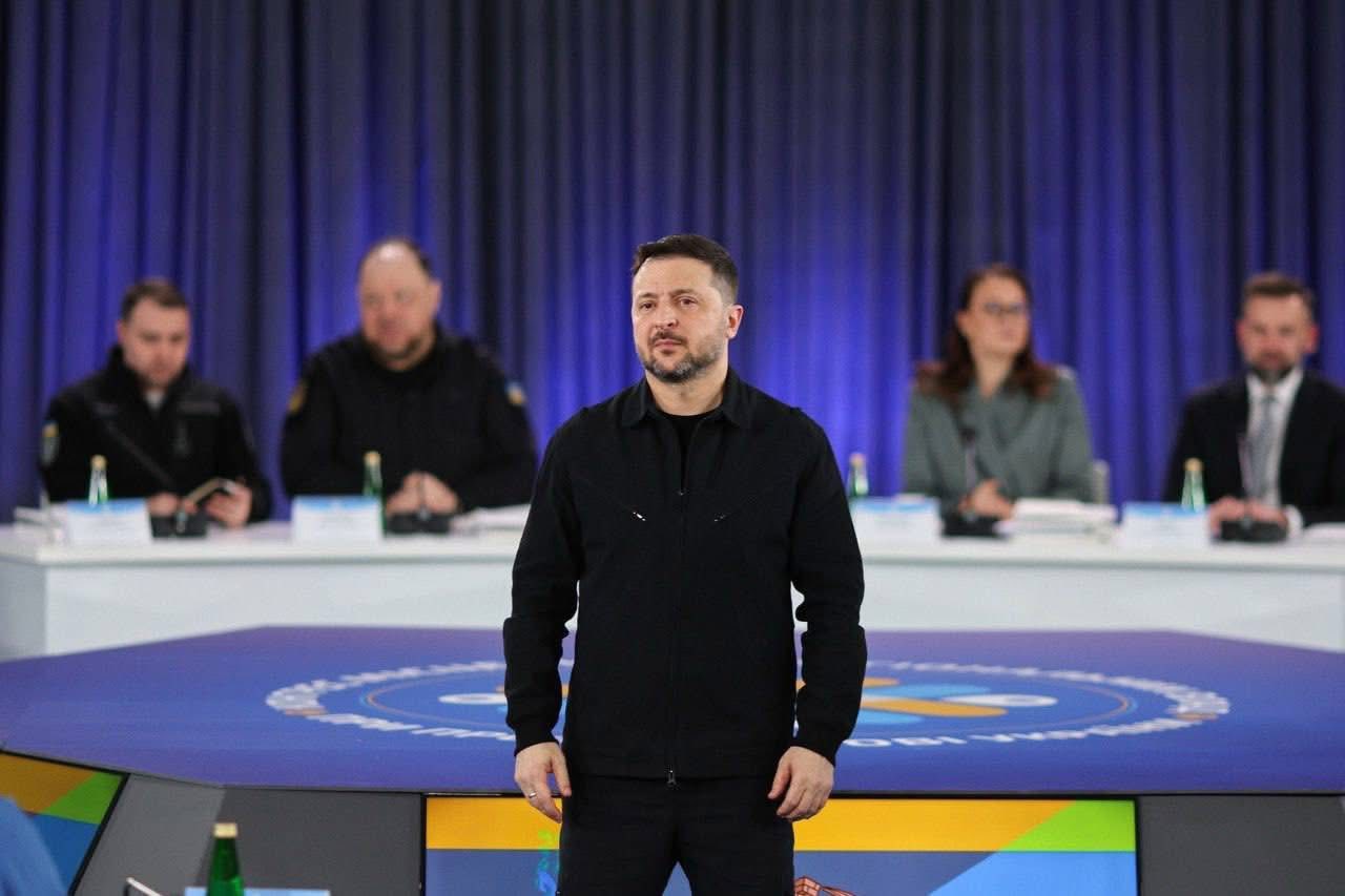 Під головуванням Президента України Володимира Зеленського на Закарпатті пройшло засідання Конгресу місцевих та регіональних влад
