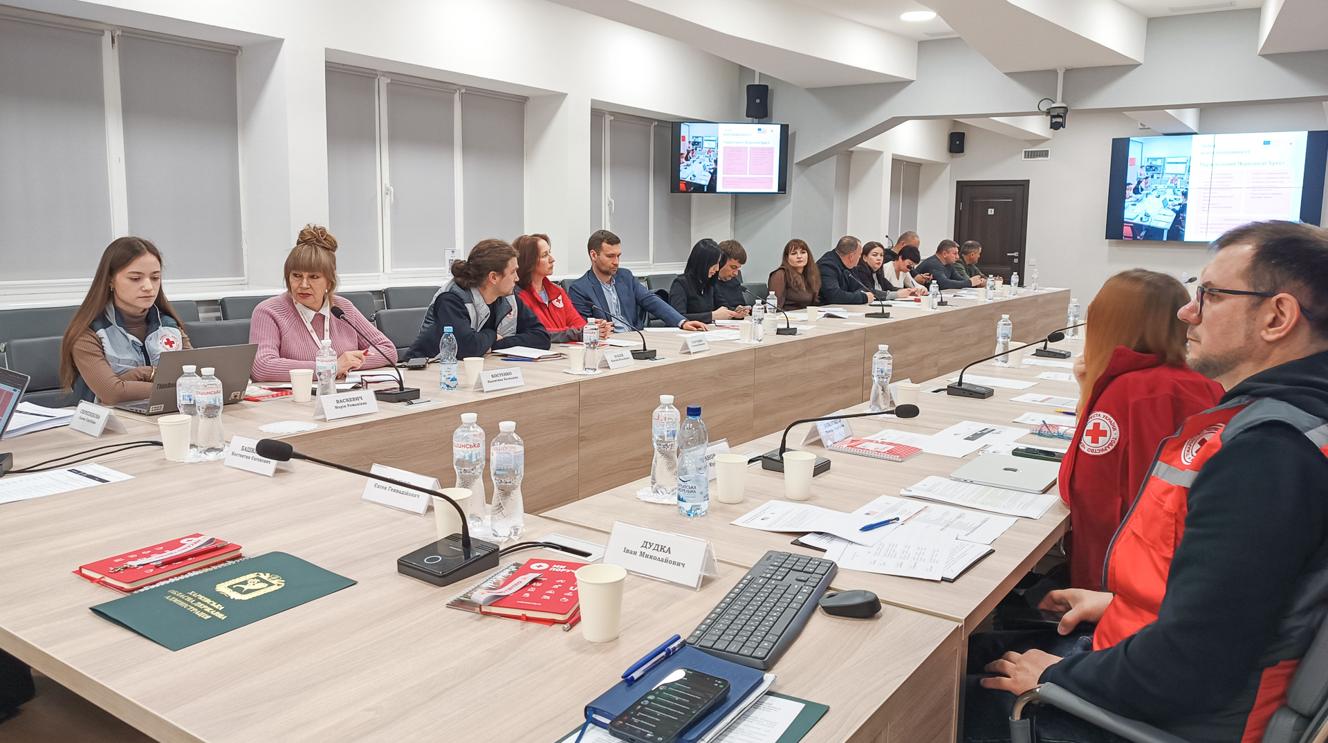 Прифронтові громади Харківщини зможуть отримати грантову підтримку від Товариства Червоного Хреста на проєкти, спрямовані на зміцнення стійкості, відновлення та розвиток