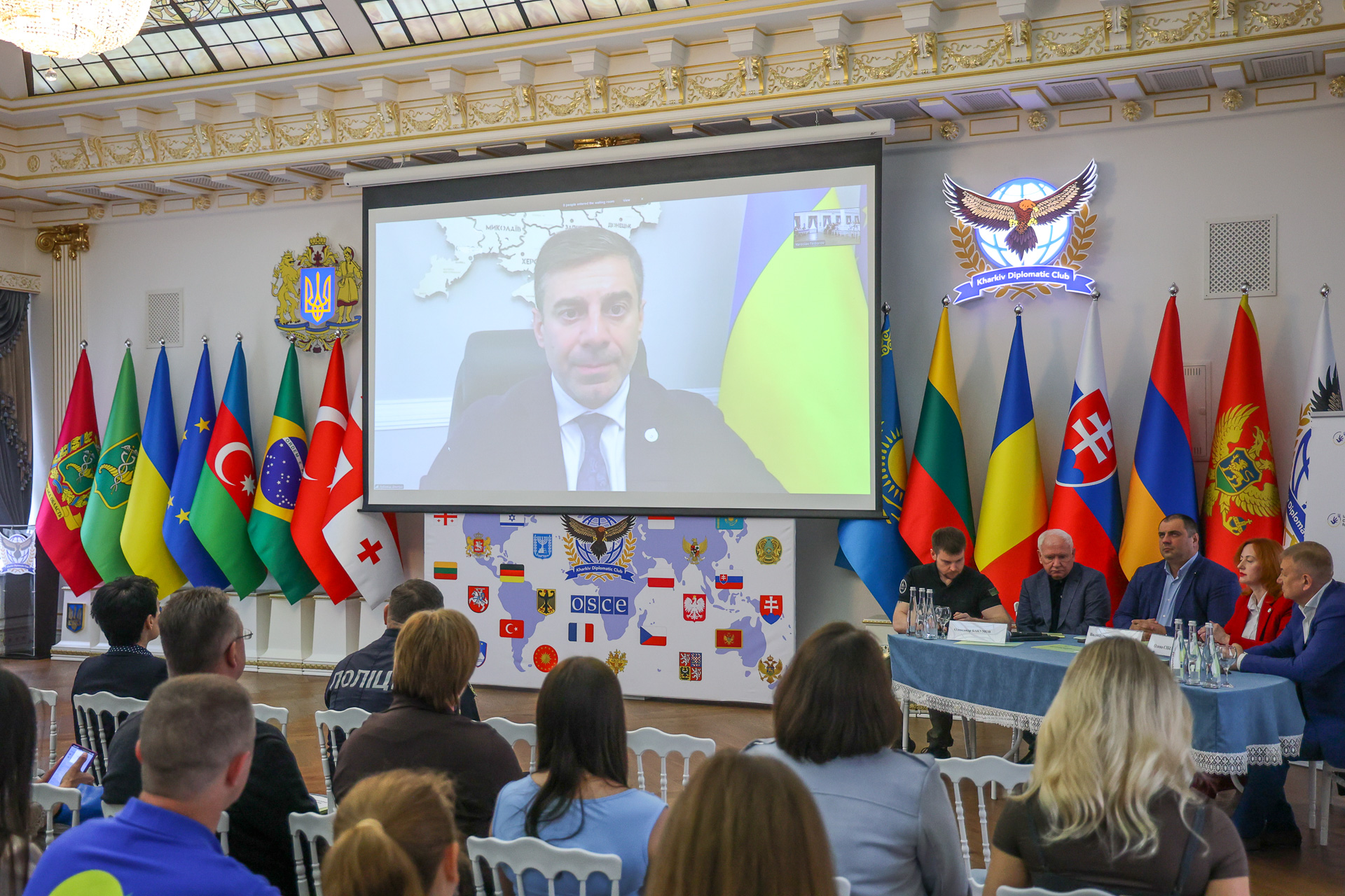 На Харківщині обговорили стан захисту прав людини в умовах війни